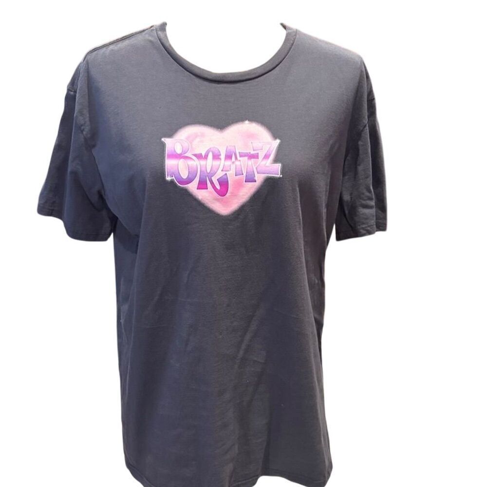 Bratz Women's Graphic T-Shirt Gray & Pink XL Standard Casual Top Y2K - Picture 1 of 6